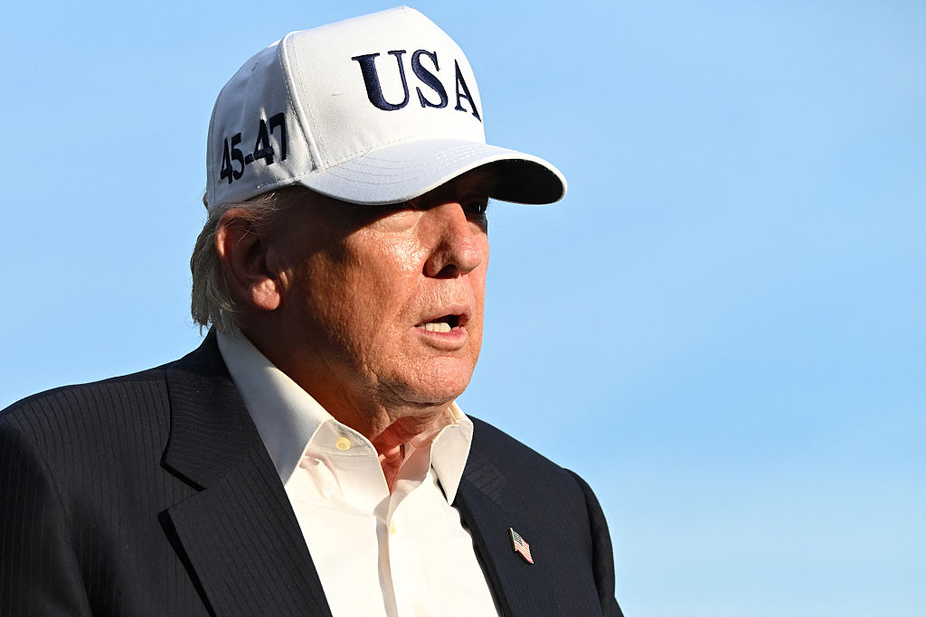 https://d.ibtimes.com/en/full/4648870/trump.jpg