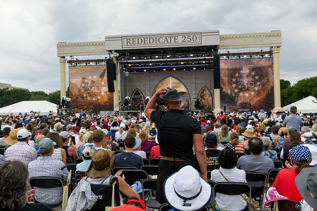 https://d.ibtimes.com/en/full/4648938/attendees-celebrate-during-rededicate-250-national-jubilee-prayer.jpg