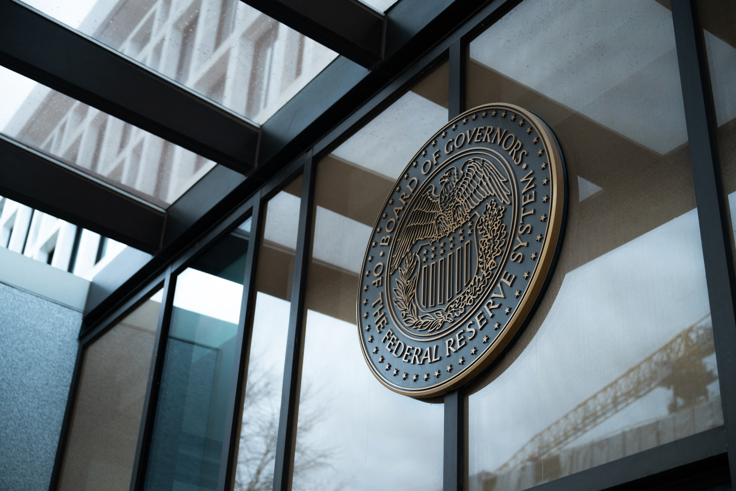 https://d.ibtimes.com/en/full/4649119/federal-reserve-building.jpg