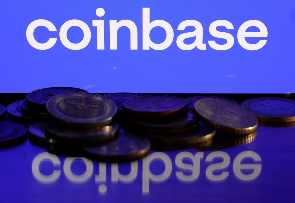 https://d.ibtimes.com/en/full/4649381/coinbase.jpg
