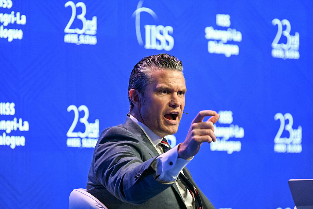 https://d.ibtimes.com/en/full/4649527/defense-pete-hegseth-shangri-la-dialogue.jpg