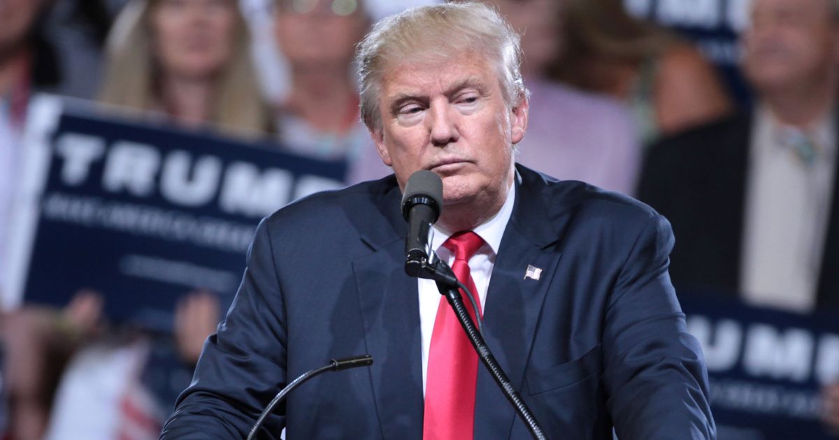https://d.ibtimes.com/en/full/4650046/donald-trump.jpg