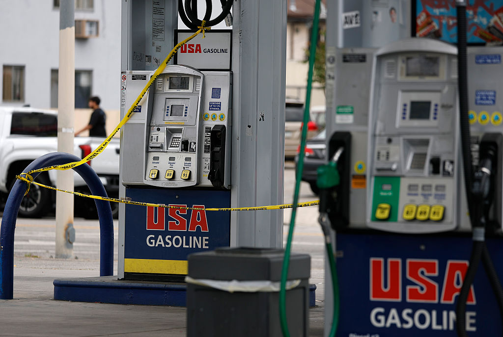U.S. Gas Prices Drop Below $4 a Gallon After Deal To Reopen Strait Of Hormuz