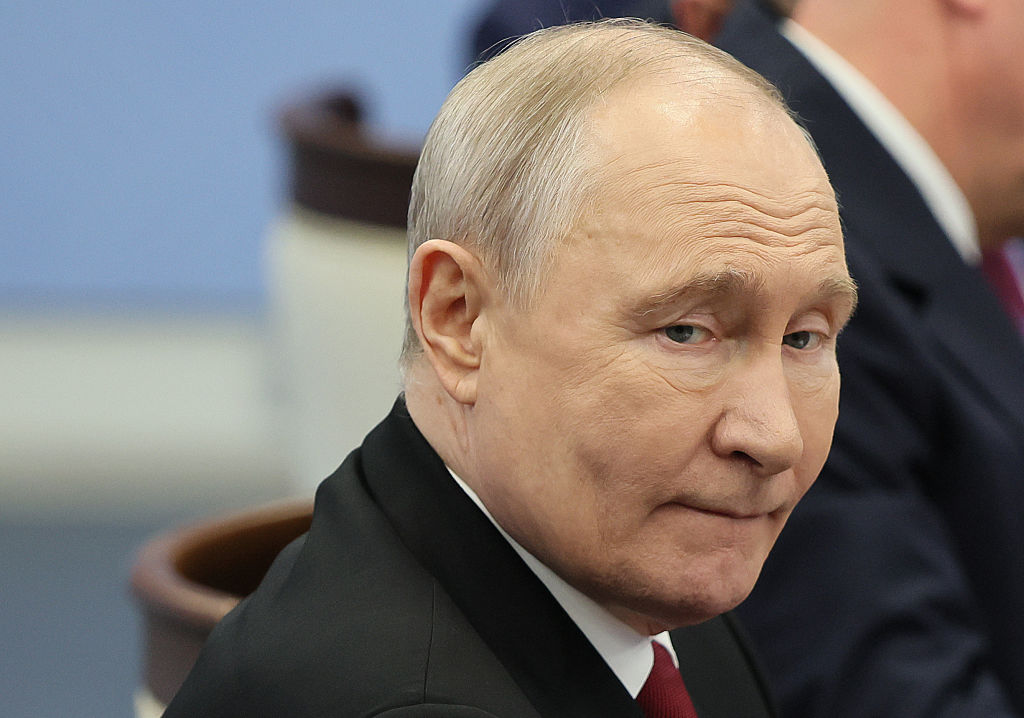 https://d.ibtimes.com/en/full/4650317/vladimir-putin.jpg