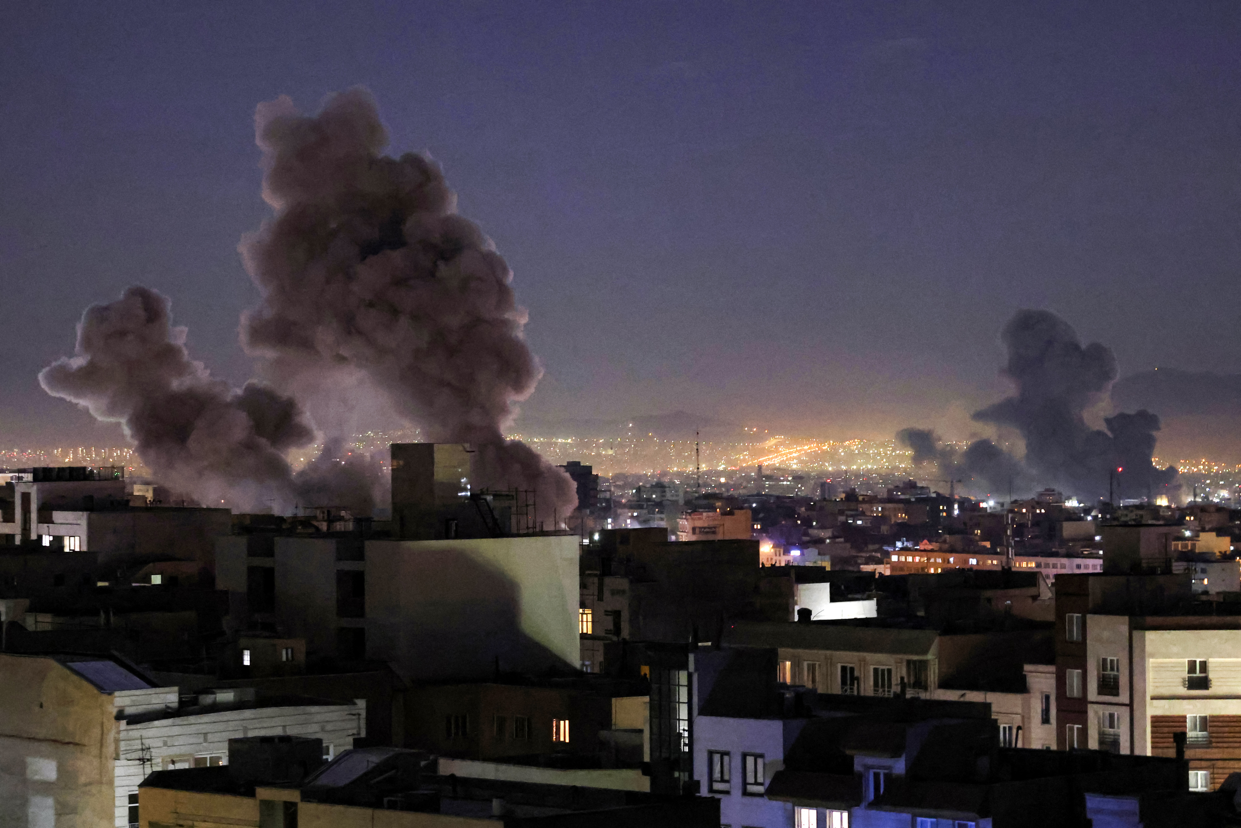 https://d.ibtimes.com/en/full/4650671/us-strikes-iran.jpg