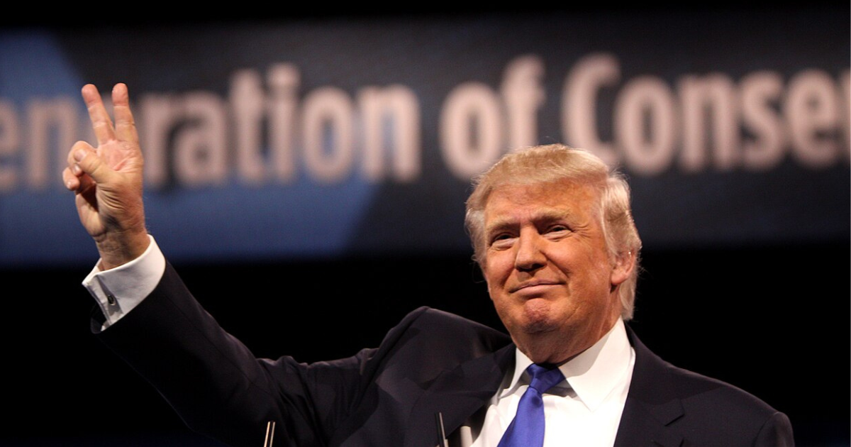 https://d.ibtimes.com/en/full/4650690/trump.png
