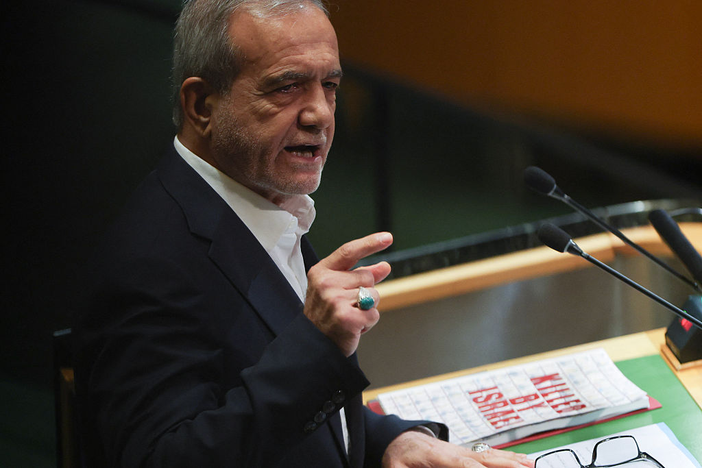 https://d.ibtimes.com/en/full/4650721/masoud-pezeshkian.jpg
