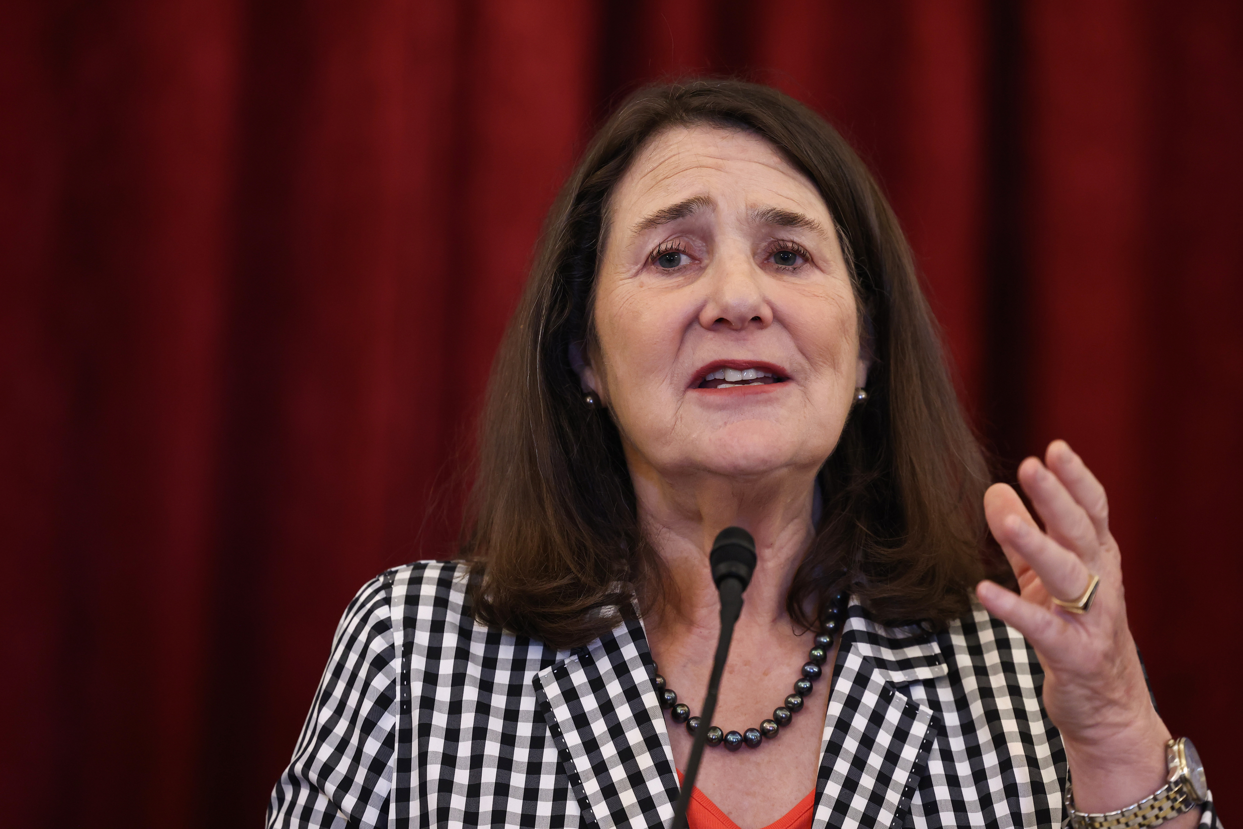 https://d.ibtimes.com/en/full/4650773/diana-degette.jpg