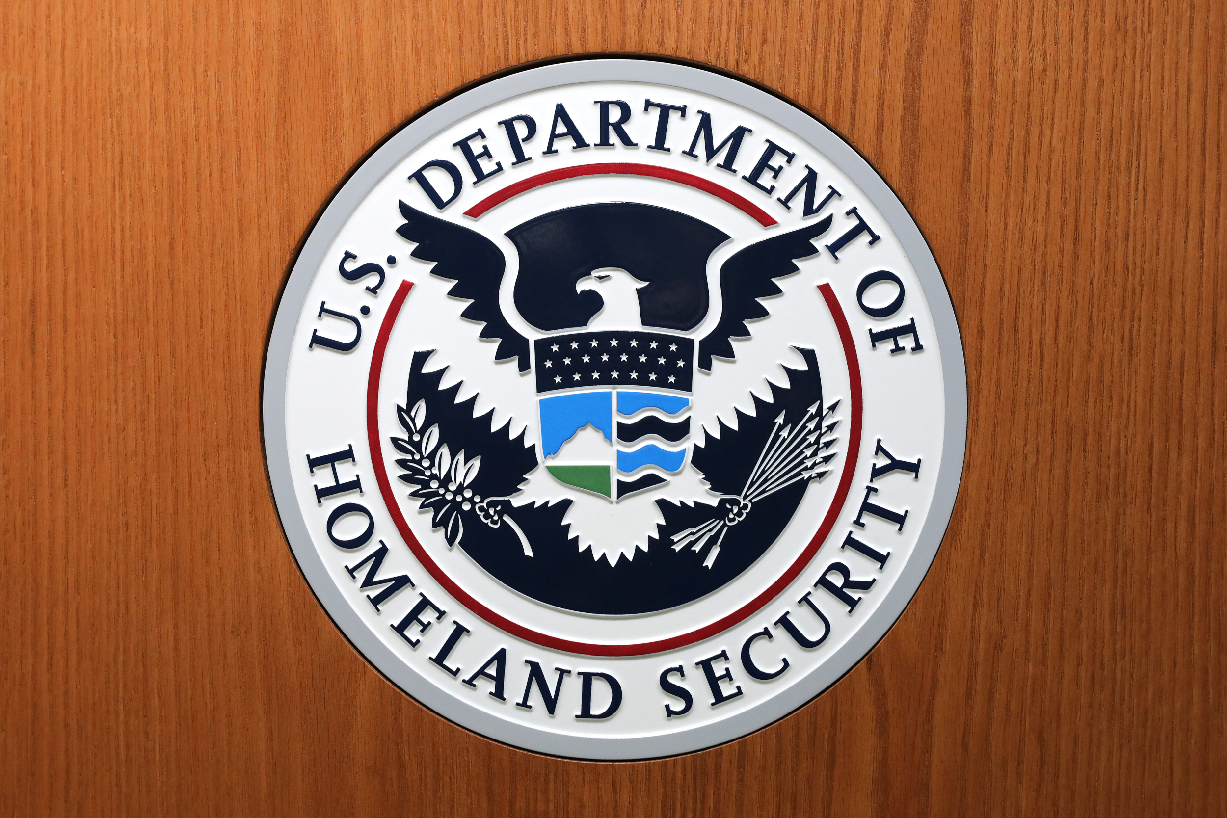 https://d.ibtimes.com/en/full/4650850/dhs-hack.jpg