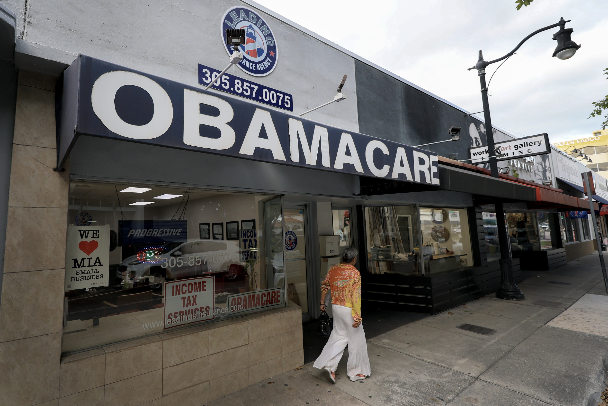 https://d.ibtimes.com/en/full/4651121/obamacare.jpg
