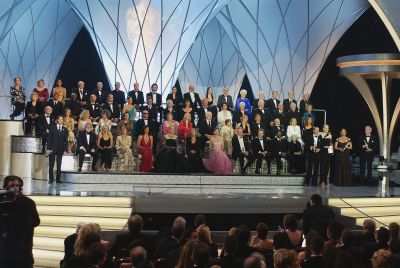 Brenda Fricker posing along with Hollywood stars