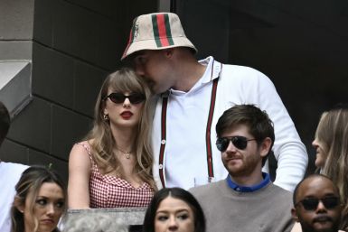 US musician Taylor Swift and US NFL football player Travis