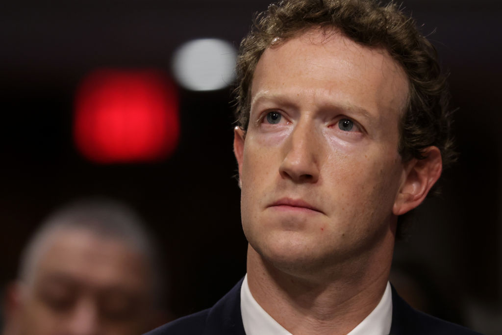 https://d.ibtimes.com/en/full/4651756/ceo-meta-mark-zuckerberg-testifies-before-senate.jpg