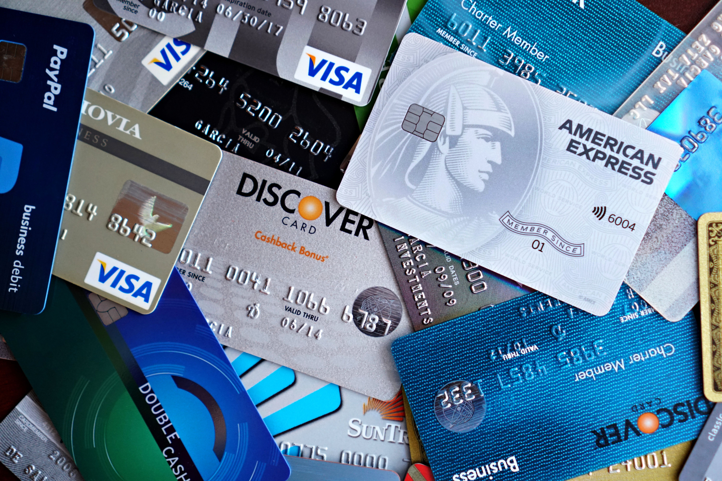 https://d.ibtimes.com/en/full/4651767/business-credit-cards-can-provide-flexible-financing-industry-experts.jpg