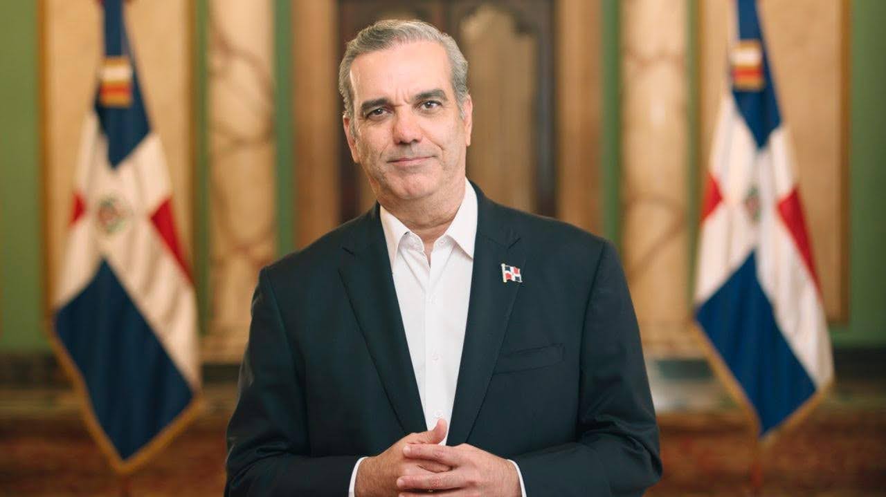 https://d.ibtimes.com/en/full/4651881/president-luis-abinader.jpg