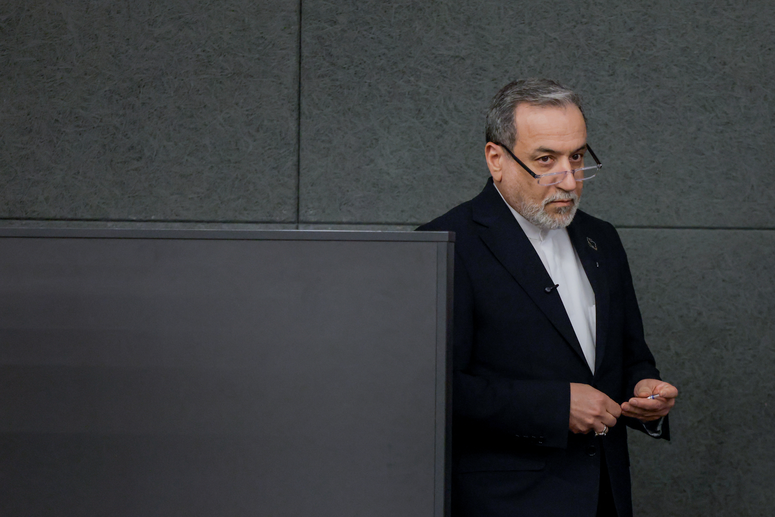 https://d.ibtimes.com/en/full/4652006/irans-foreign-minister-abbas-araghchi.jpg