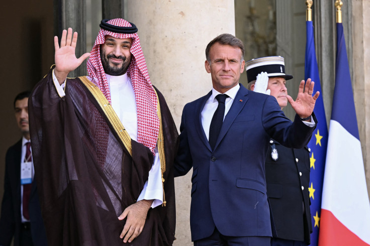 macron mbs