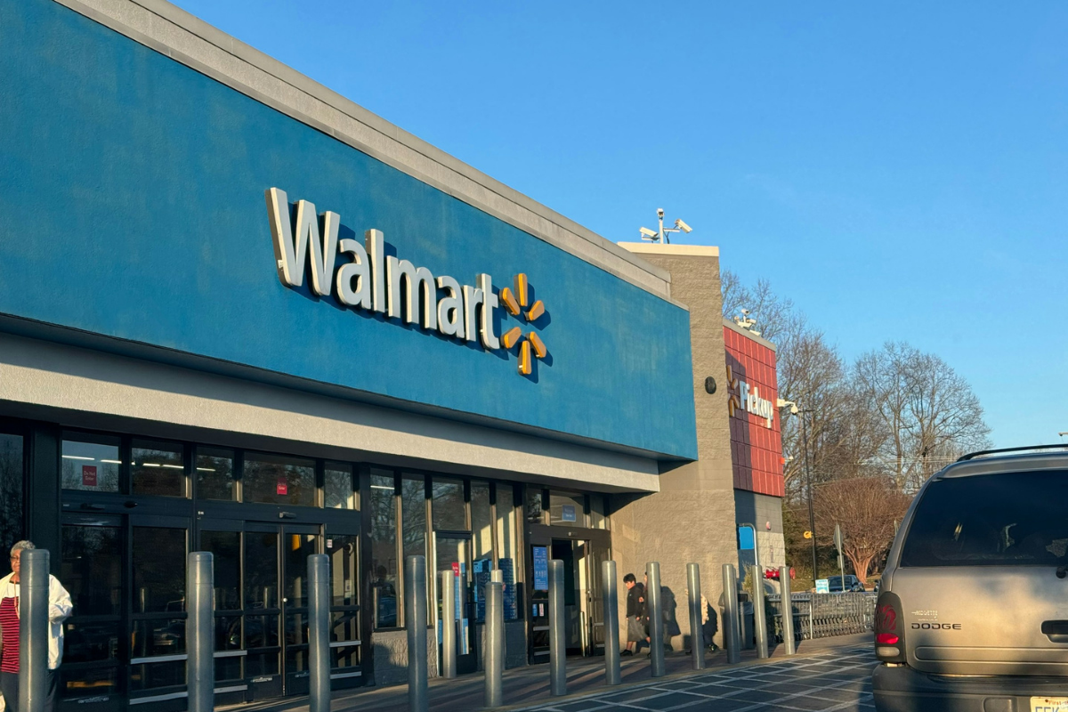 https://d.ibtimes.com/en/full/4652439/walmart.png