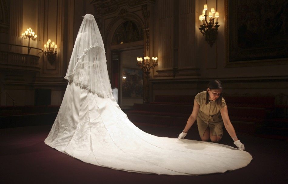 Kate Middletons Wedding Dress the World Admired Goes on Display