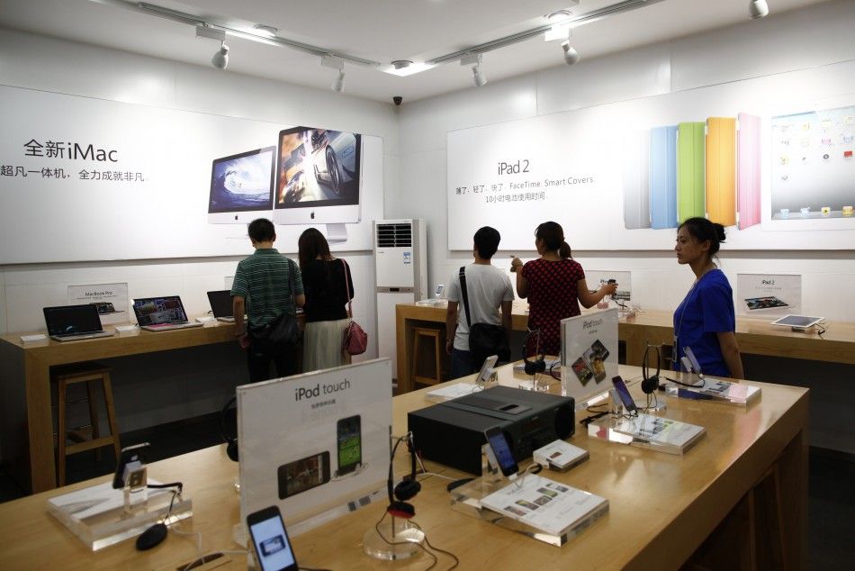 Fake Apple Store in Kunming, China