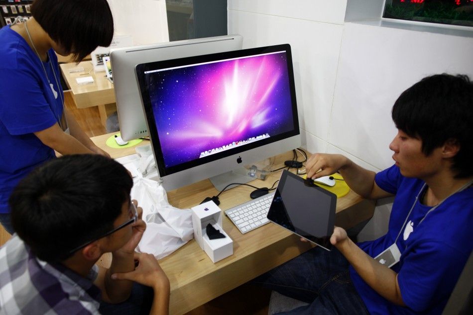 Fake Apple Store in Kunming, China