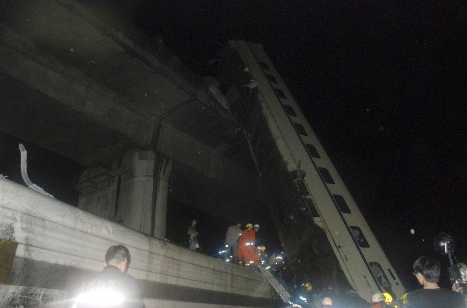 Aftermath Photos of China High-Speed Trains Collision