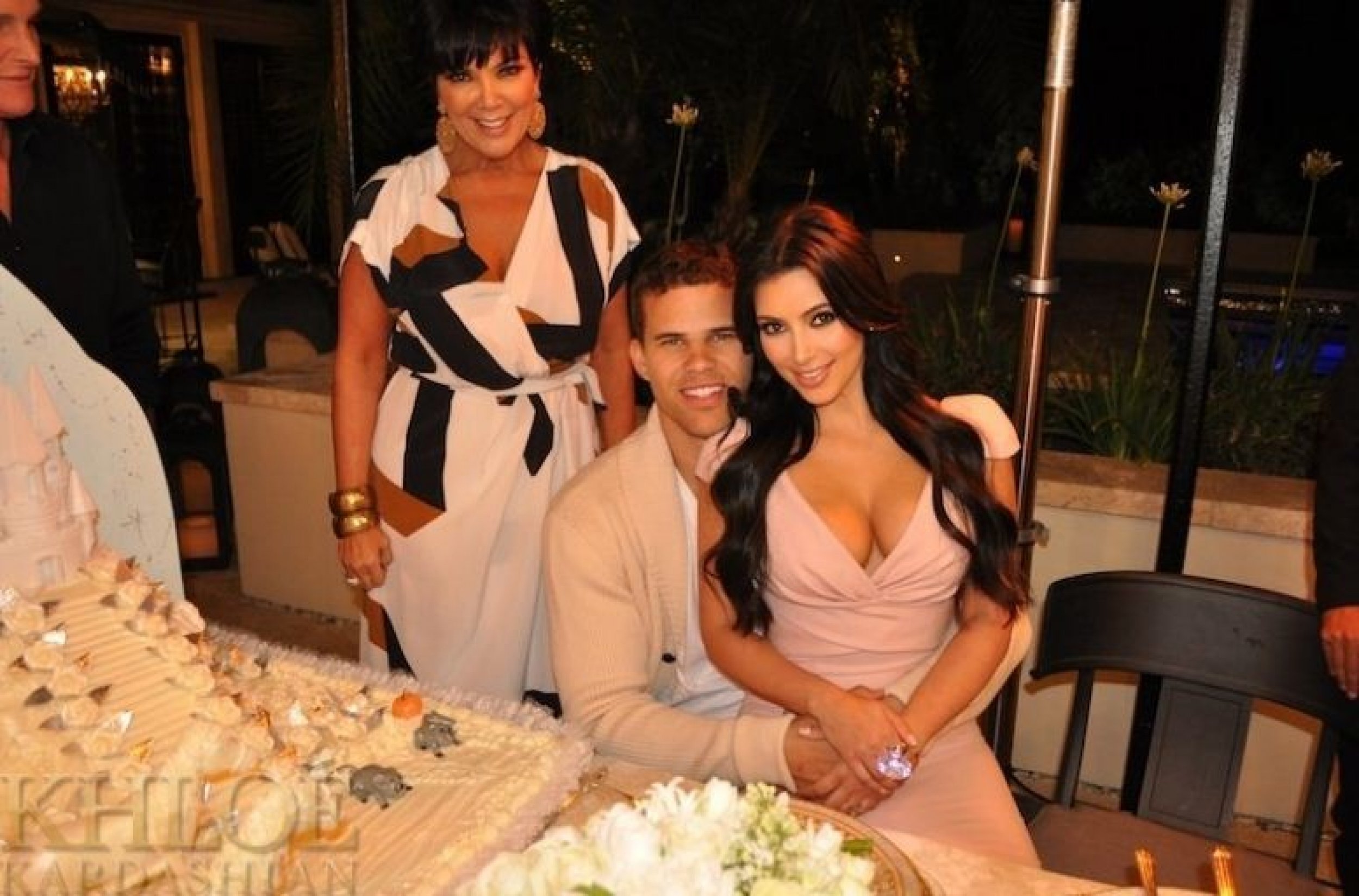 Reality TV star Kim Kardashian and basketball beau Kris Humphries got married 