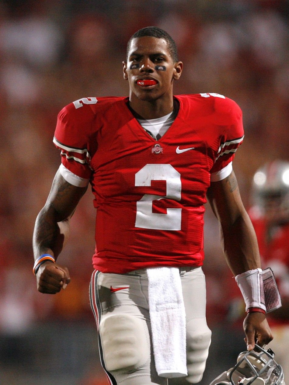 Ohio State University quarterback Terrelle Pryor pumps his fist after a safety by University of Southern California during the third quarter of their NCAA football game in Columbus, Ohio, September 12, 2009.