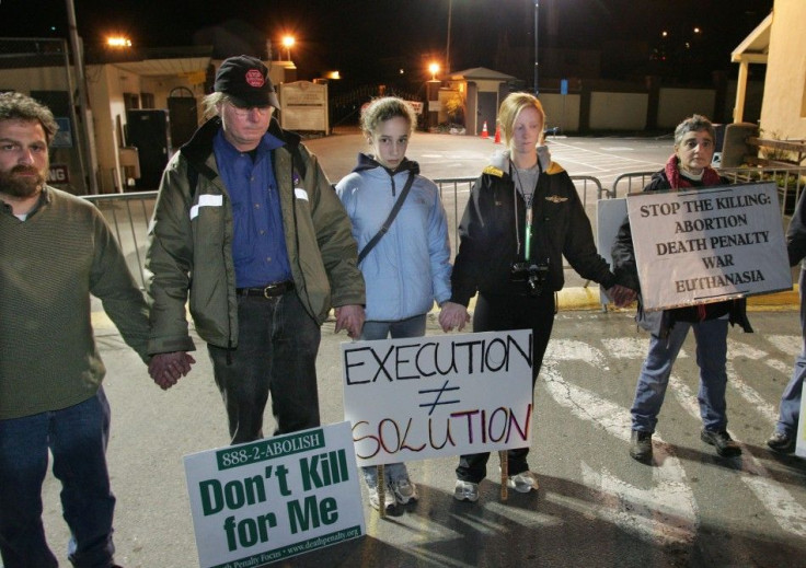 Demonstrators protest against the execution of Clarence Ray Allen in San Quentin