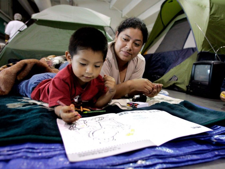 Estero Florida family try to keep busy in shelter as Hurricane Wilma approaches area