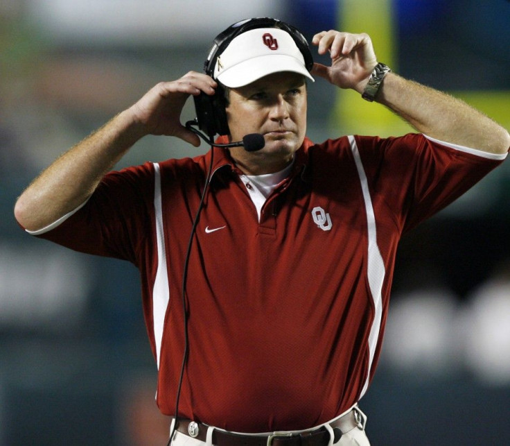 Oklahoma head coach Bob Stoops