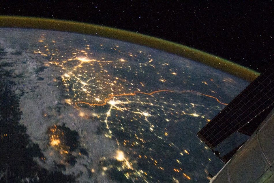 The India-Pakistan border from ISS