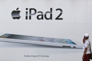 Apple iPad ‘2.5’ to Launch in March: Next-Generation iPad 3 to Follow Q3 2011