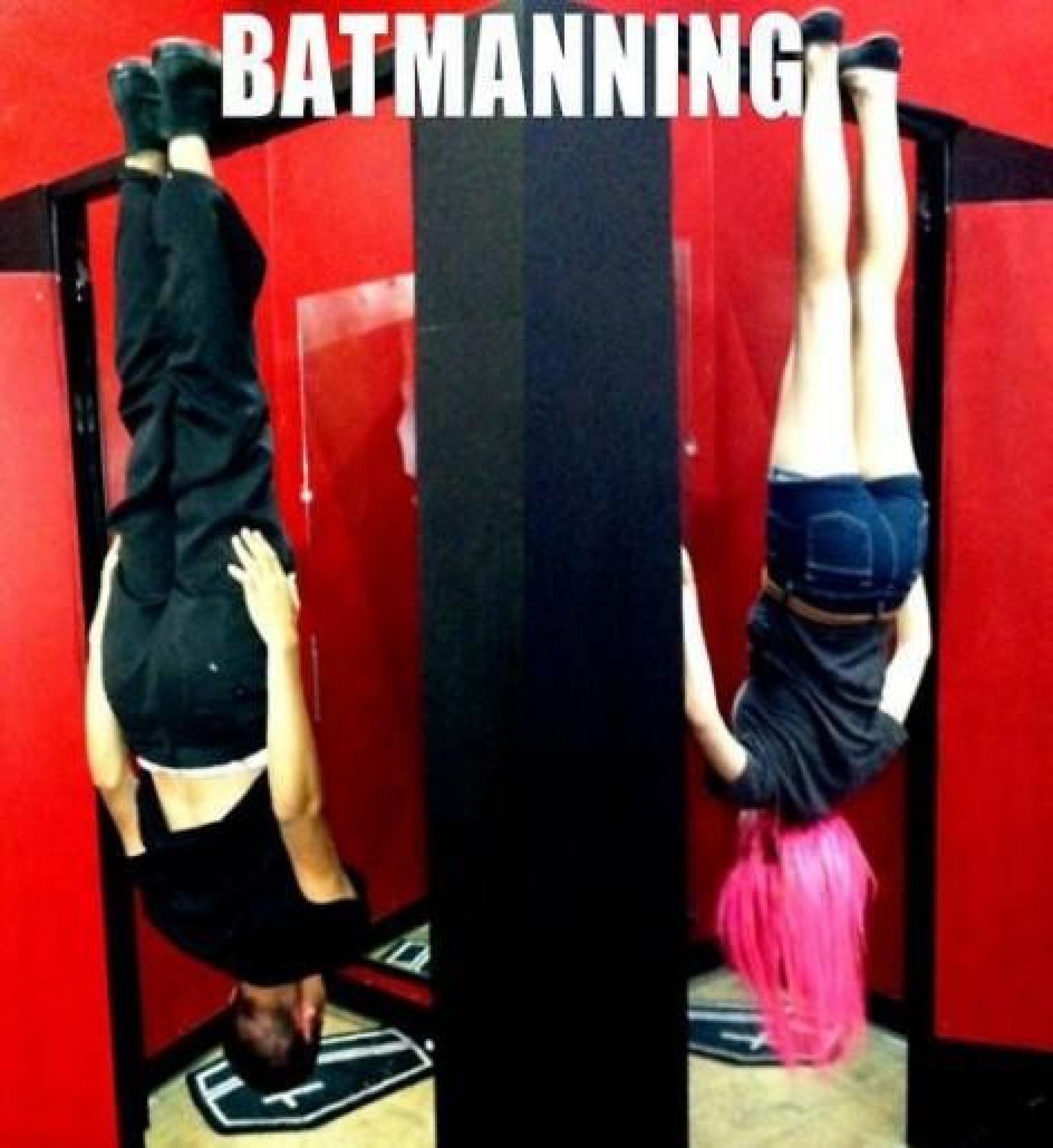 Planking, Owling, Horsemanning are Passe, Batmanning is Trendy Now