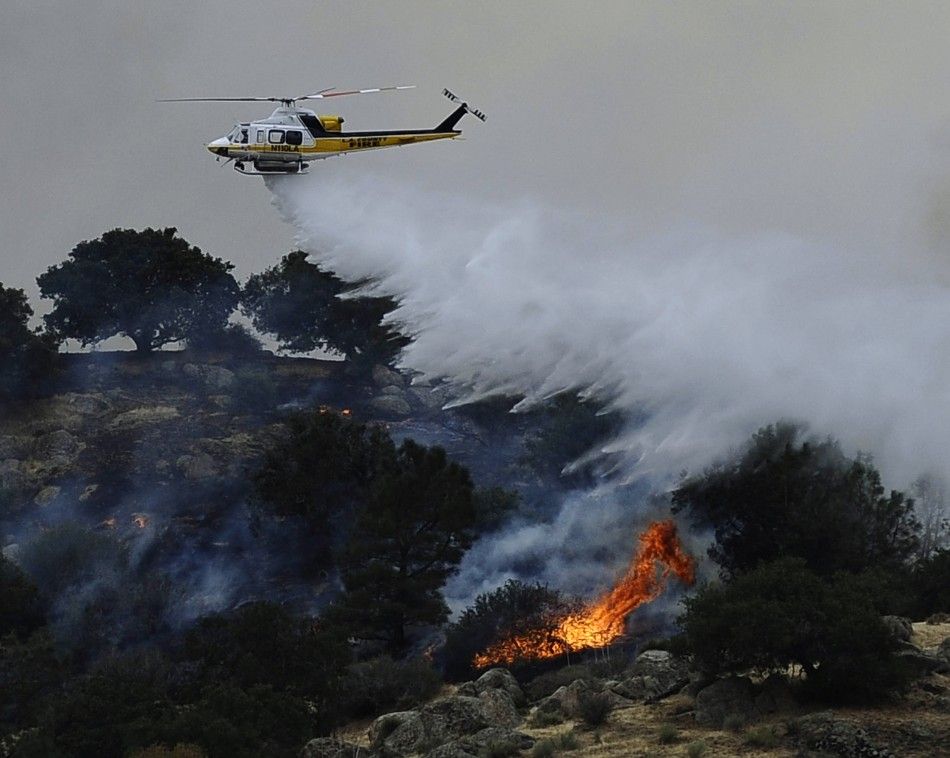 Kern County Fire: Residents Asked To Evacuate As Fire Consumes Over ...