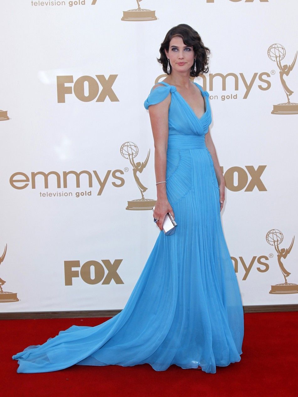 Actress Cobie Smulders from quotHow I Met Your Motherquot arrives at the 63rd Primetime Emmy Awards in Los Angeles September 18, 2011. 