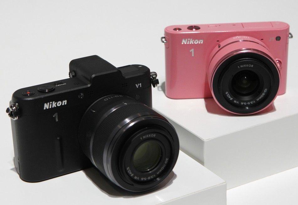 Nikon Unveils Its First Mirrorless Cameras