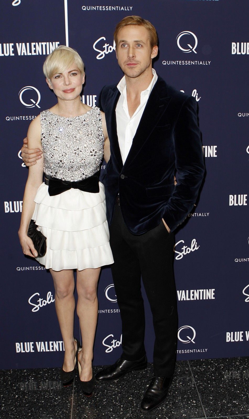 Cast members Michelle Williams and Ryan Gosling arrive for the premiere of quotBlue Valentinequot in New York