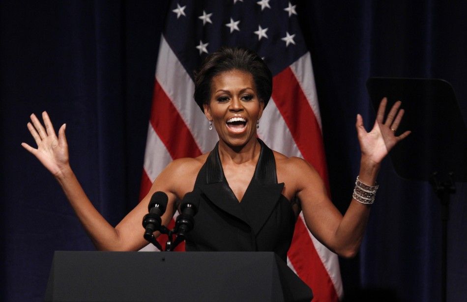 U.S. first lady Michelle Obama introduces President Barack Obama to speak at a fund raiser in New York September 20, 2011. Obama is in New York for the United Nations General Assembly.