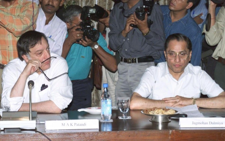 JAGMOHAN DALMIAYA AND PATAUDI AT A MEETING IN NEW DELHI.