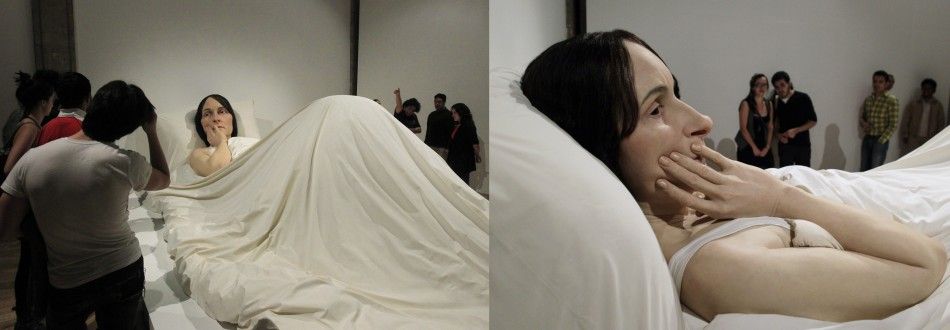 Life-like Human Sculptures in a Mexico Museum Amaze Visitors