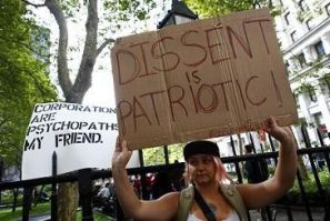 New York Police Arrest 700 Occupy Wall Street Protesters as Marchers Take-Over Brooklyn Bridge