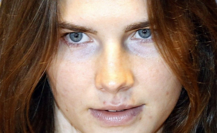 Amanda Knox arrives in court for her appeal trial session in Perugia