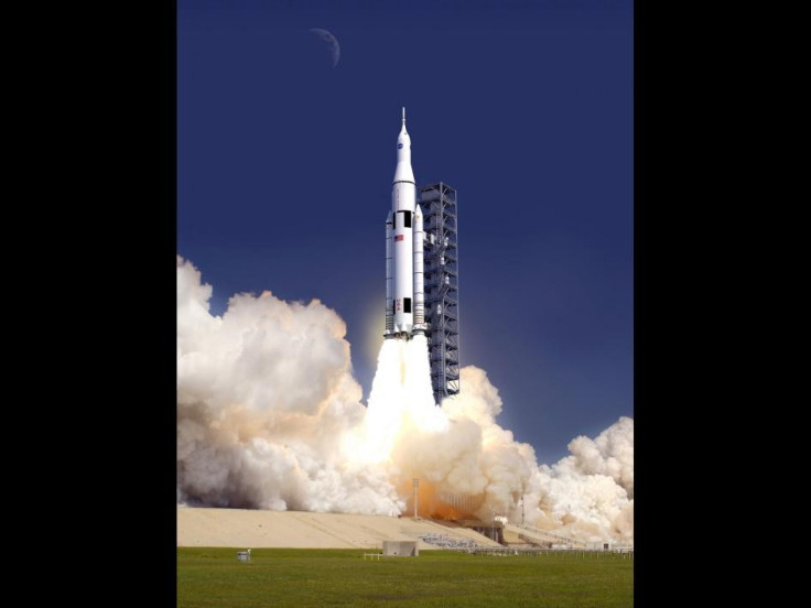 Artist concept of SLS launching.