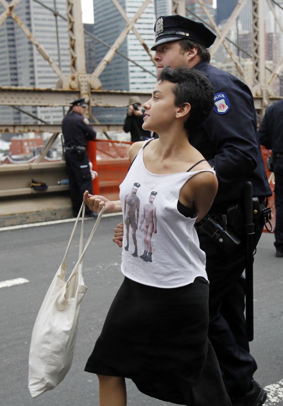 Anonymous Release Videos Showing Occupy Wall Street Brooklyn Bridge Arrests