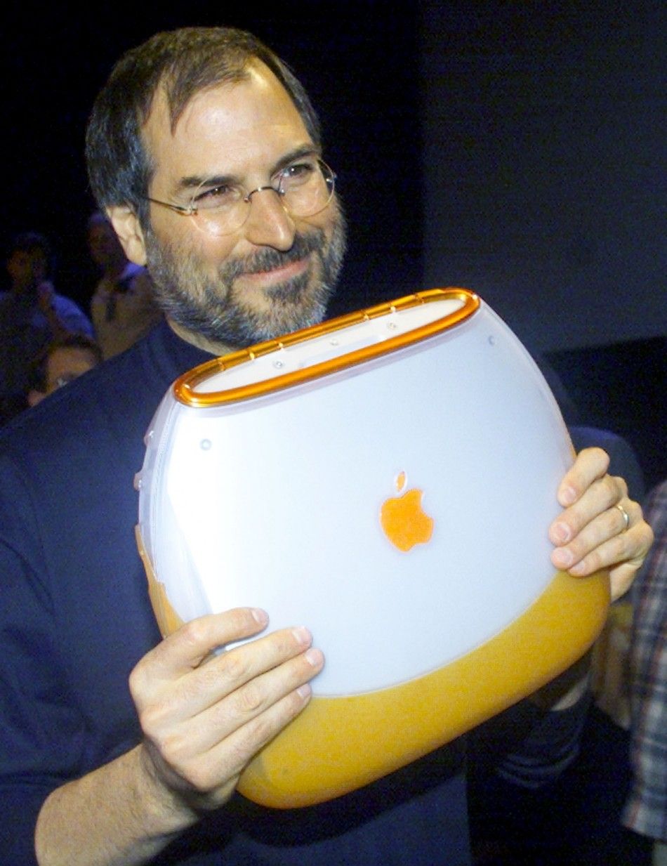 Reminiscing the life of the tech legend Steve Jobs PHOTOS
