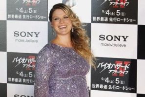 Actress Ali Larter poses at the &quot;Resident Evil: Afterlife 3D&quot; Tokyo premiere