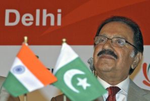 Pakistan&#039;s Trade Minister Makhdoom Amin Fahim attends India-Pakistan Business Conclave in New Delhi