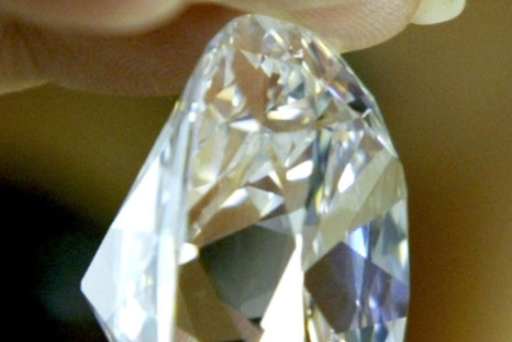 New Carbon Form As Sturdy as Diamond Discovered
