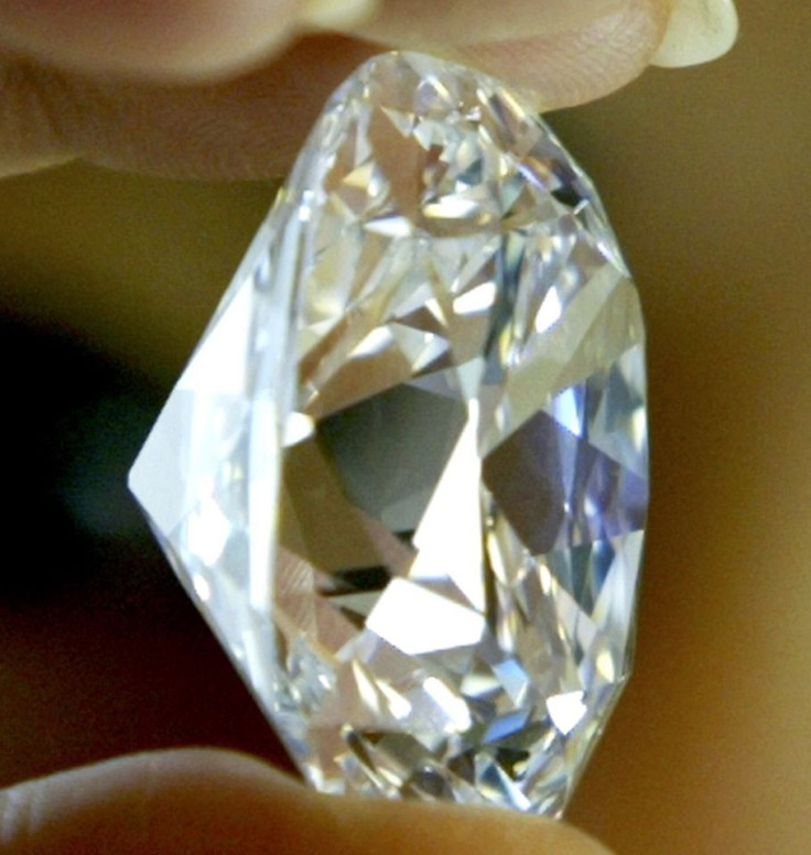 New Carbon Form As Sturdy as Diamond Discovered